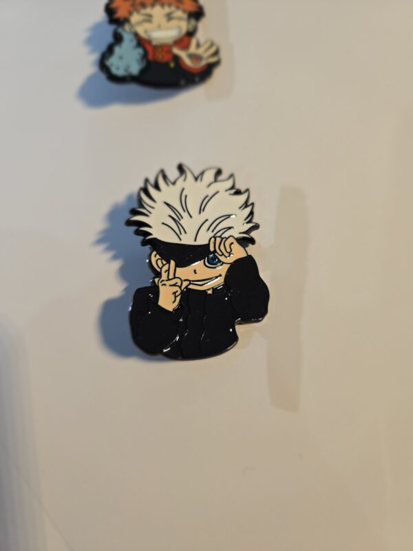 Itadori & Gojo Enamel Pins - Image 4